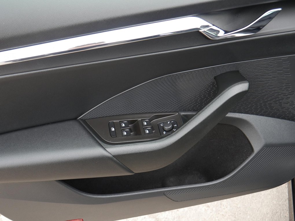 Škoda Octavia IV 1.5 TSi Style e-TEC