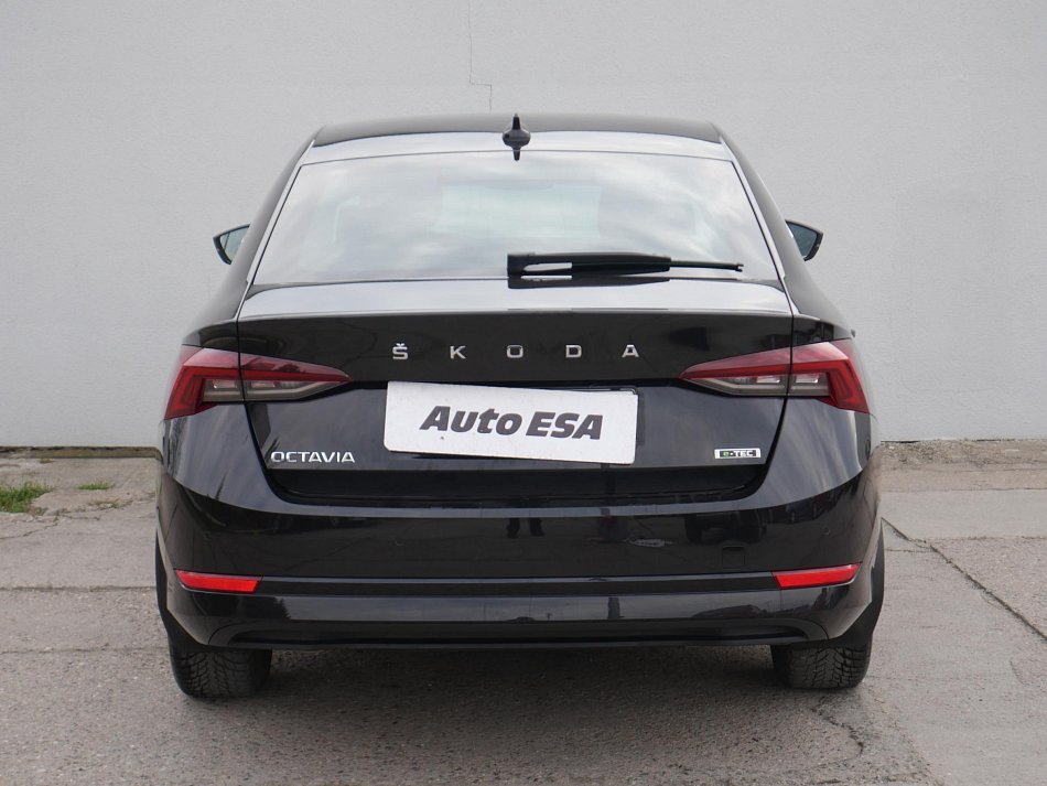 Škoda Octavia IV 1.5 TSi Style e-TEC