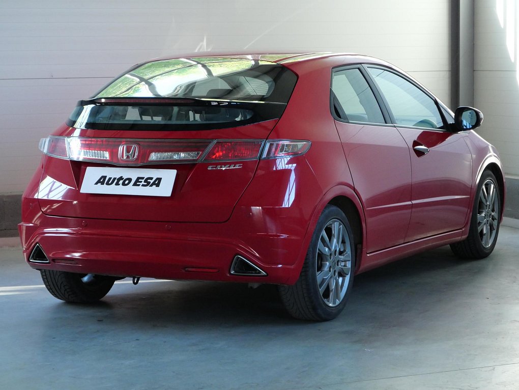 Honda Civic 1.8 i-VTEC 