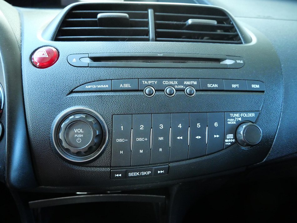 Honda Civic 1.8 i-VTEC 