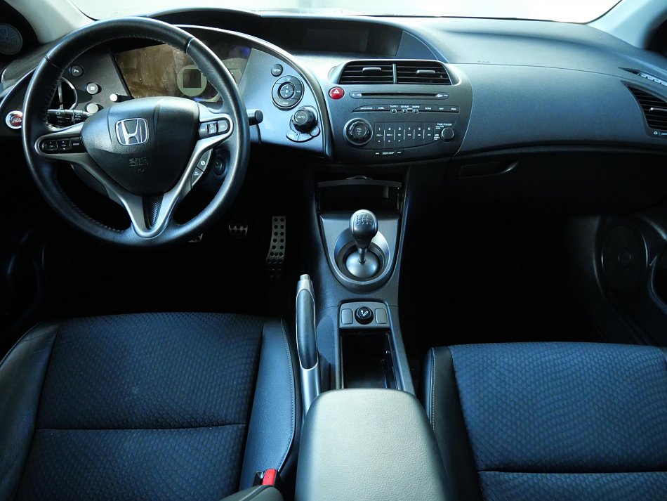 Honda Civic 1.8 i-VTEC 