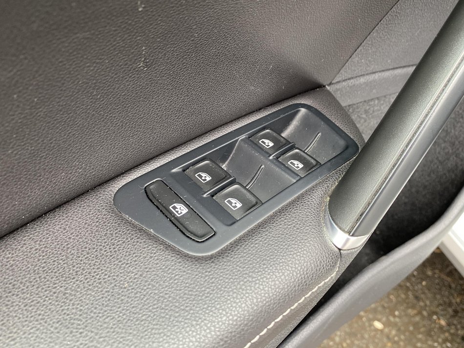 Volkswagen Golf 2.0 TDi Alltrack 4 MOTION