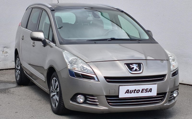 Peugeot 5008 2.0HDi Premium
