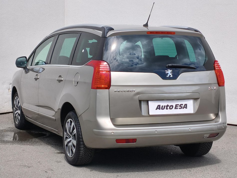 Peugeot 5008 2.0HDi Premium