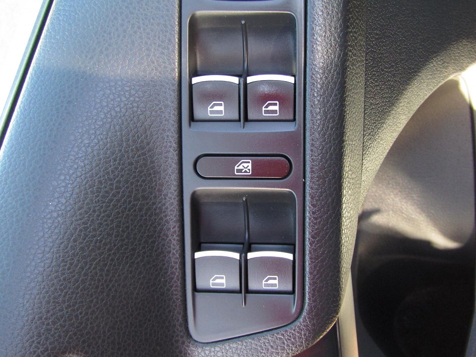 Volkswagen Tiguan 2.0 TDi  4x4