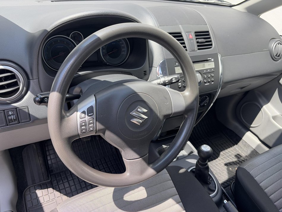 Suzuki SX4 1.6 VVT 