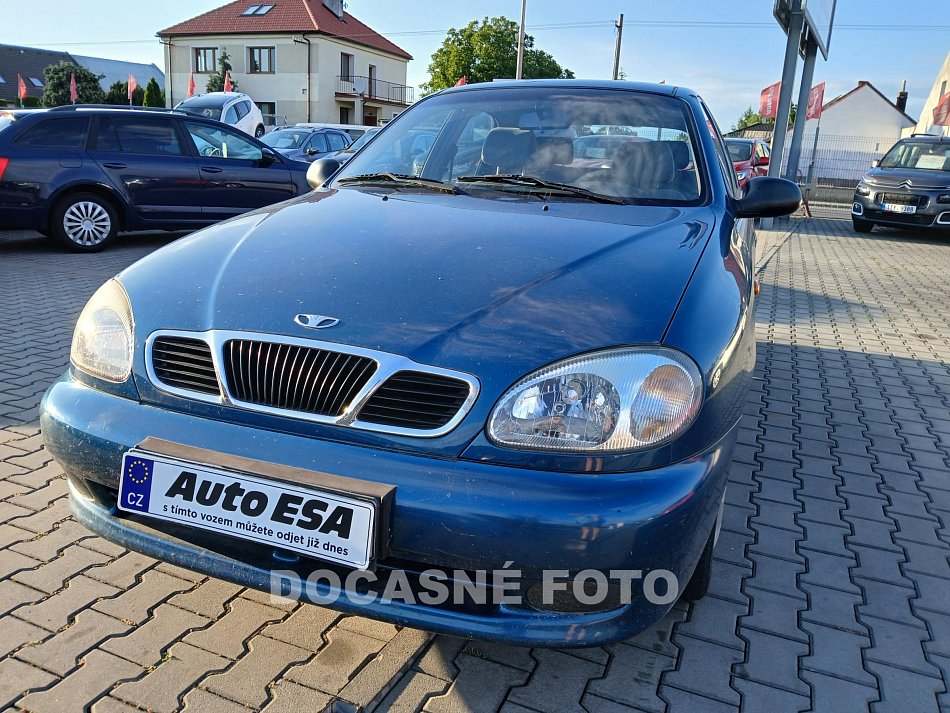 Chevrolet Lanos 1.5 i 