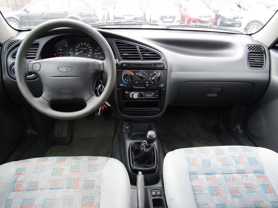 Daewoo Lanos 1.5 i 