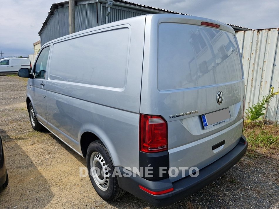 Volkswagen Transporter 2.0TDi 