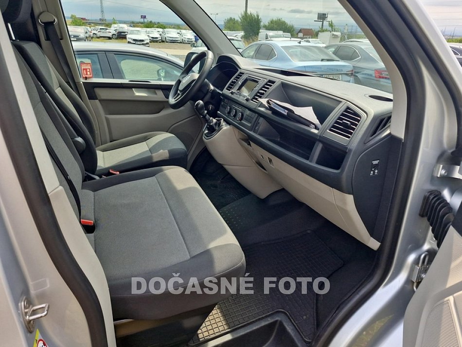 Volkswagen Transporter 2.0TDi 