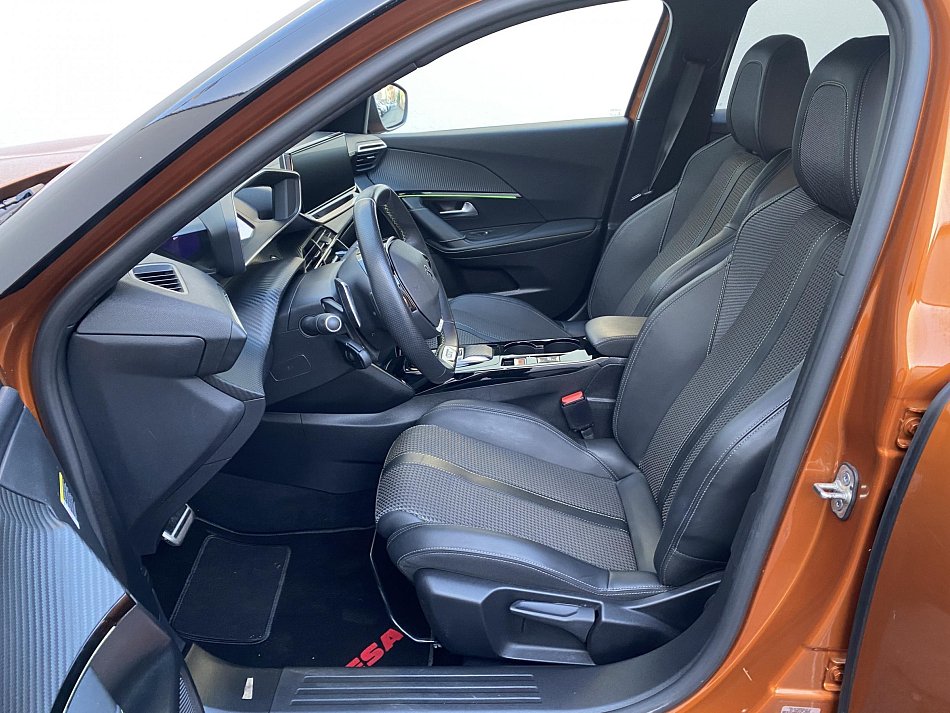 Peugeot 2008 1.2 PT GT