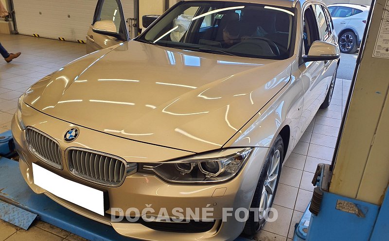 BMW Řada 3 2.0 D Modern