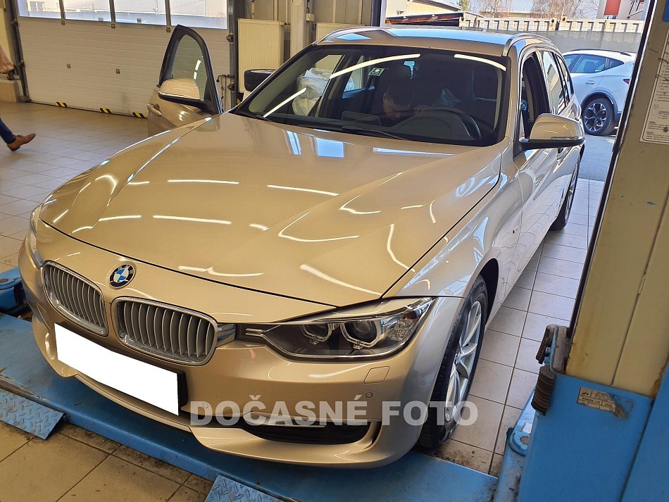 BMW Řada 3 2.0 D Modern