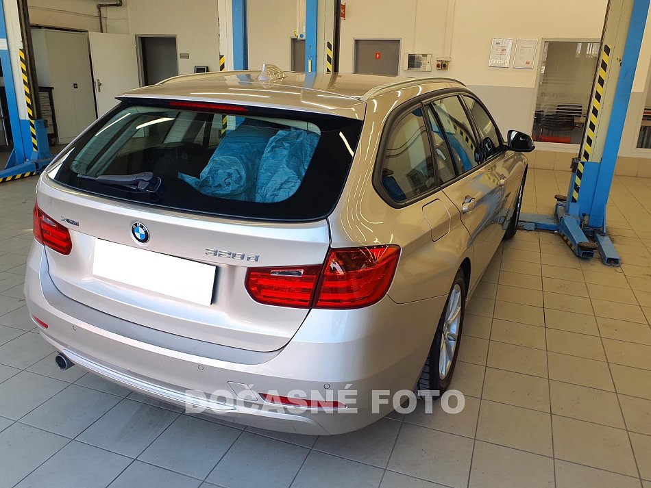BMW Řada 3 2.0 D Modern