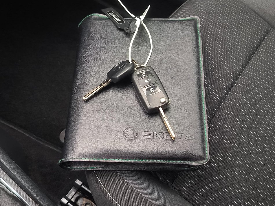 Škoda Rapid 1.2 TSi Ambition Spaceback