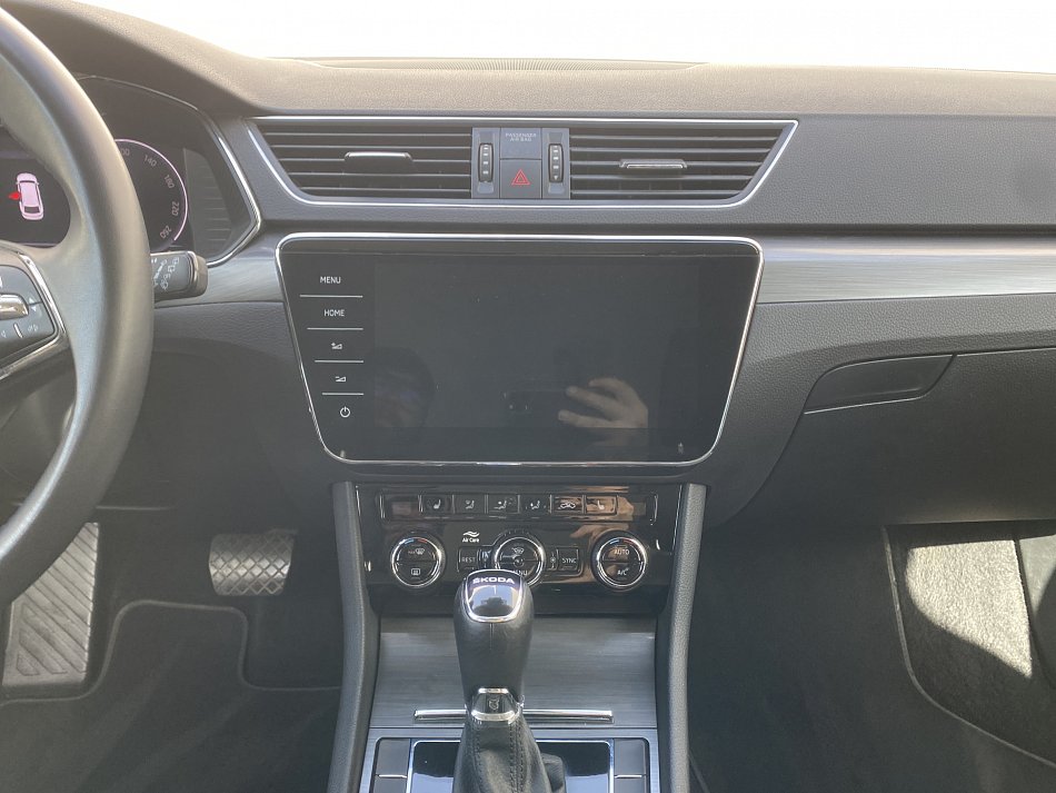 Škoda Superb III 2.0 TDi Style
