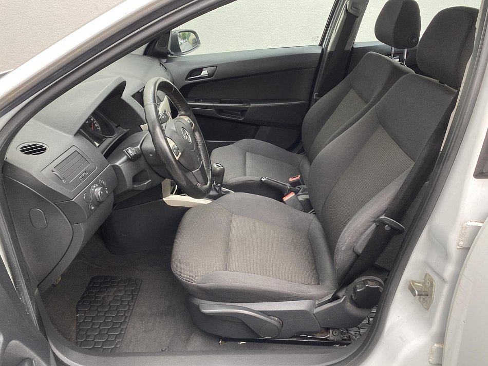 Opel Astra 1.7CDTi 