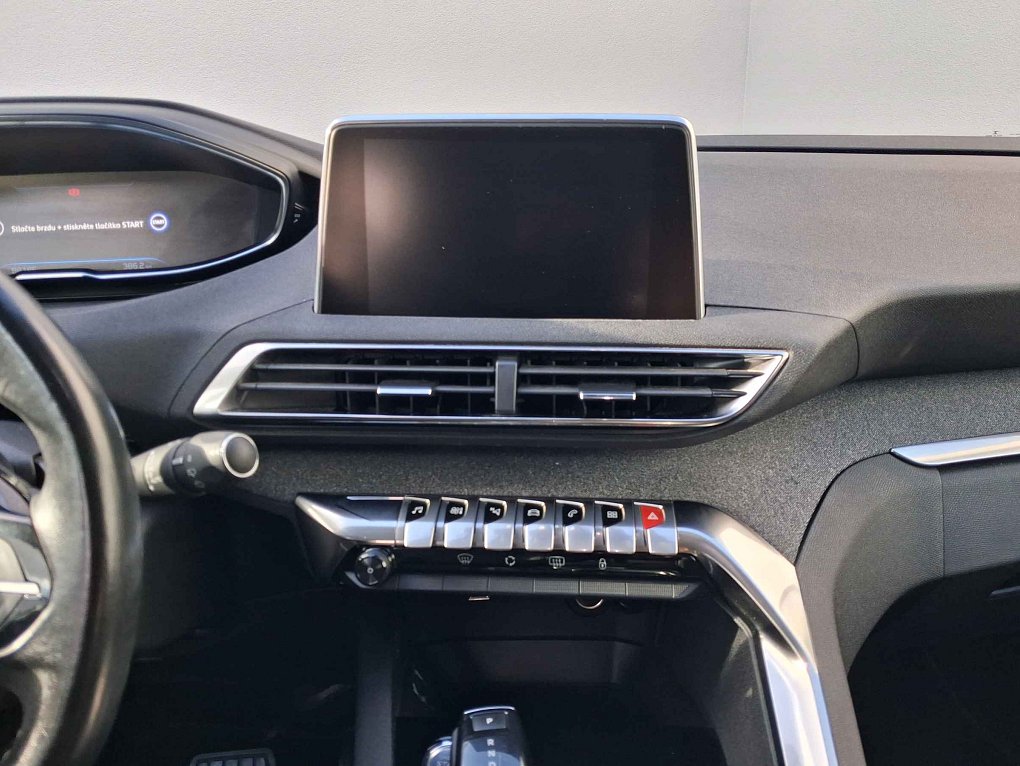 Peugeot 3008 1.2 PT Allure