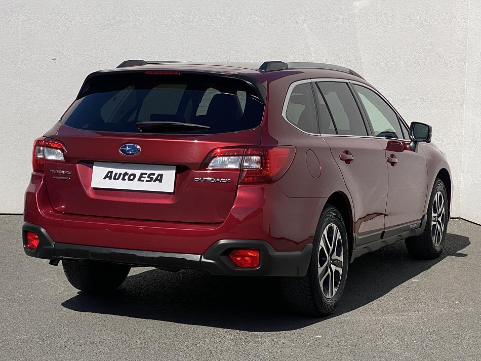 Subaru Outback 2.5 i  4x4