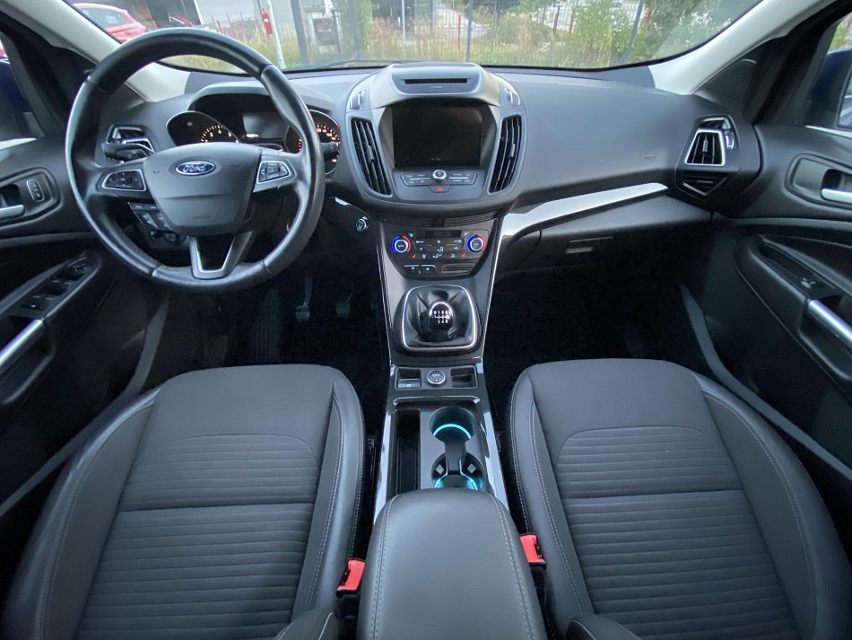 Ford Kuga 1.5 EB Trend