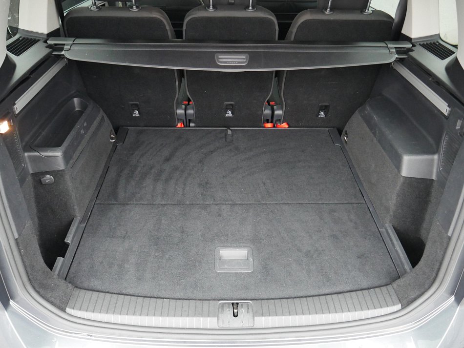 Volkswagen Touran 2.0TDi Highline