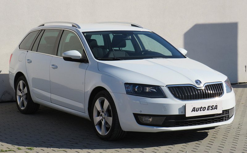 Škoda Octavia III 2.0TDi Elegance