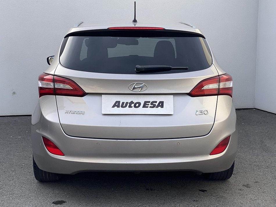 Hyundai I30 1.6 GDi Go!