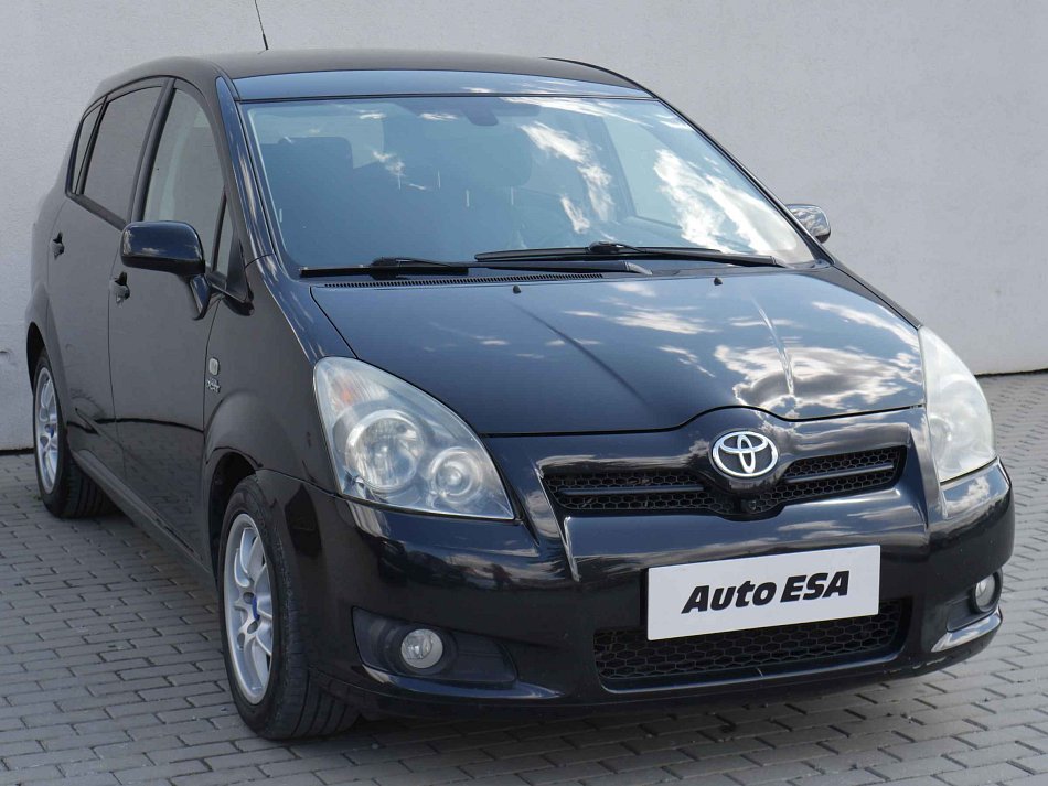 Toyota Corolla Verso 2.2D 