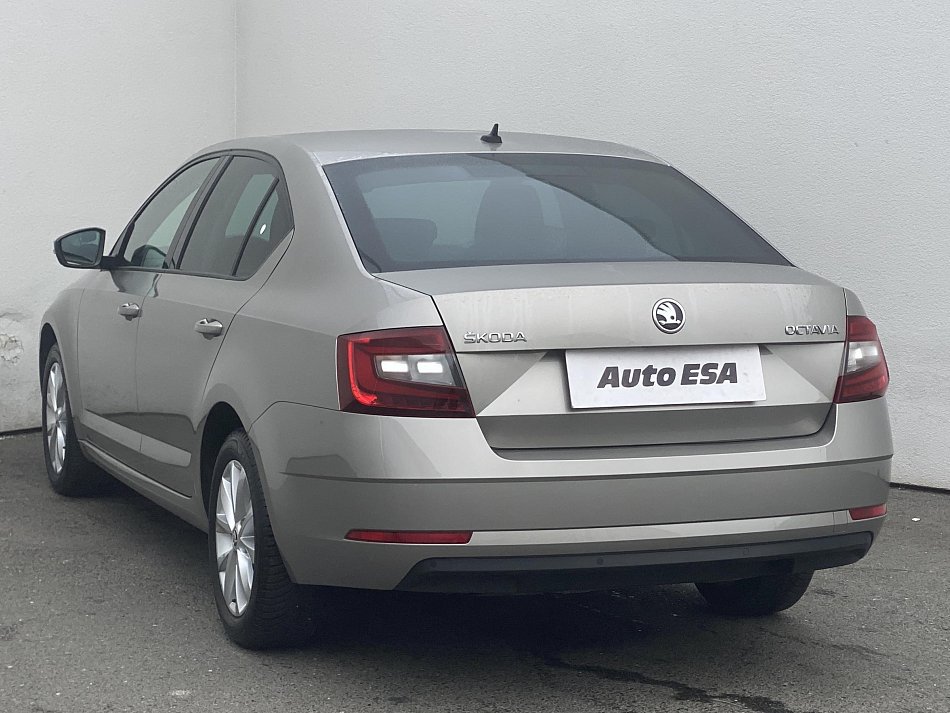 Škoda Octavia III 1.0 TSi Ambition Plus