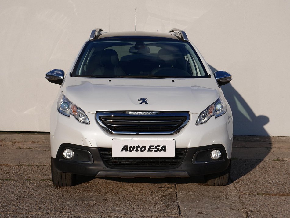 Peugeot 2008 1.2 i Allure