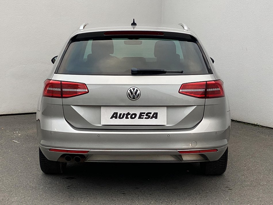 Volkswagen Passat 2.0TDi Highline