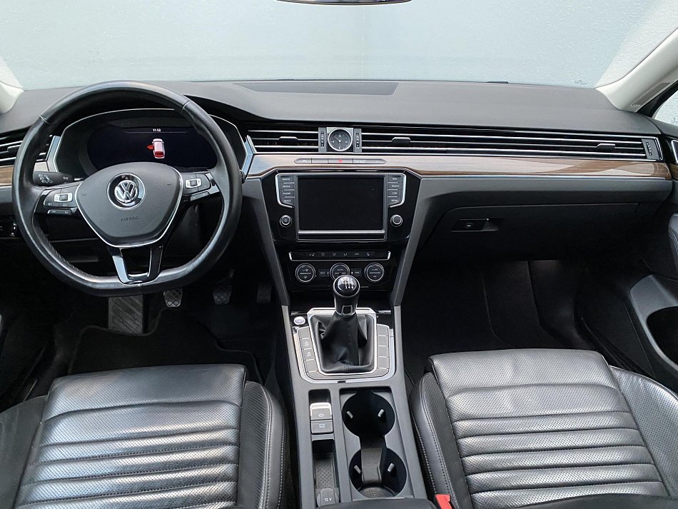 Volkswagen Passat 2.0TDi Highline