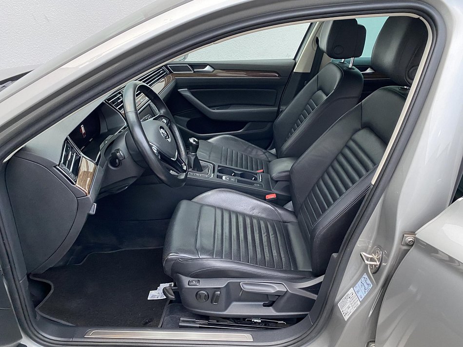 Volkswagen Passat 2.0TDi Highline