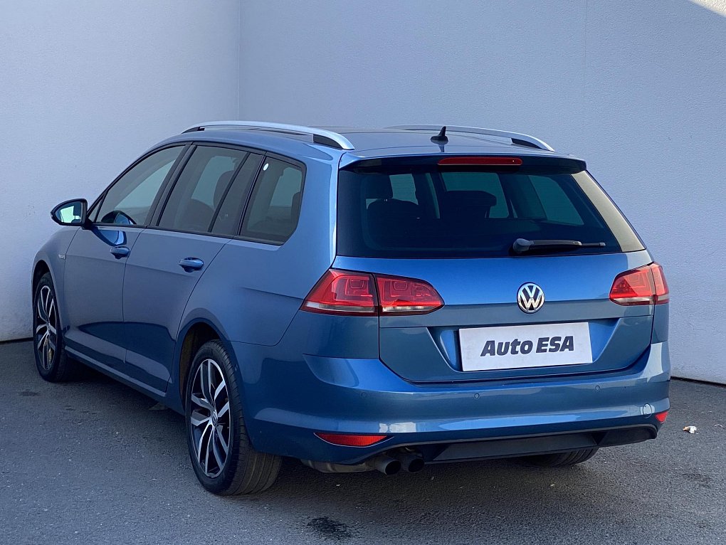 Volkswagen Golf 1.4 TSI 