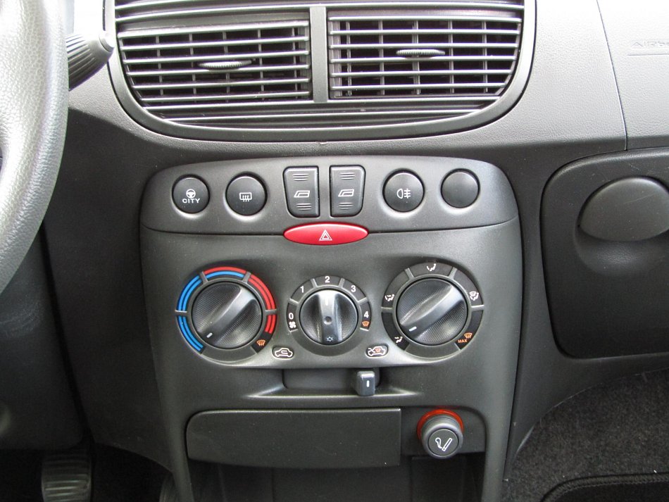Fiat Punto 1.2I 