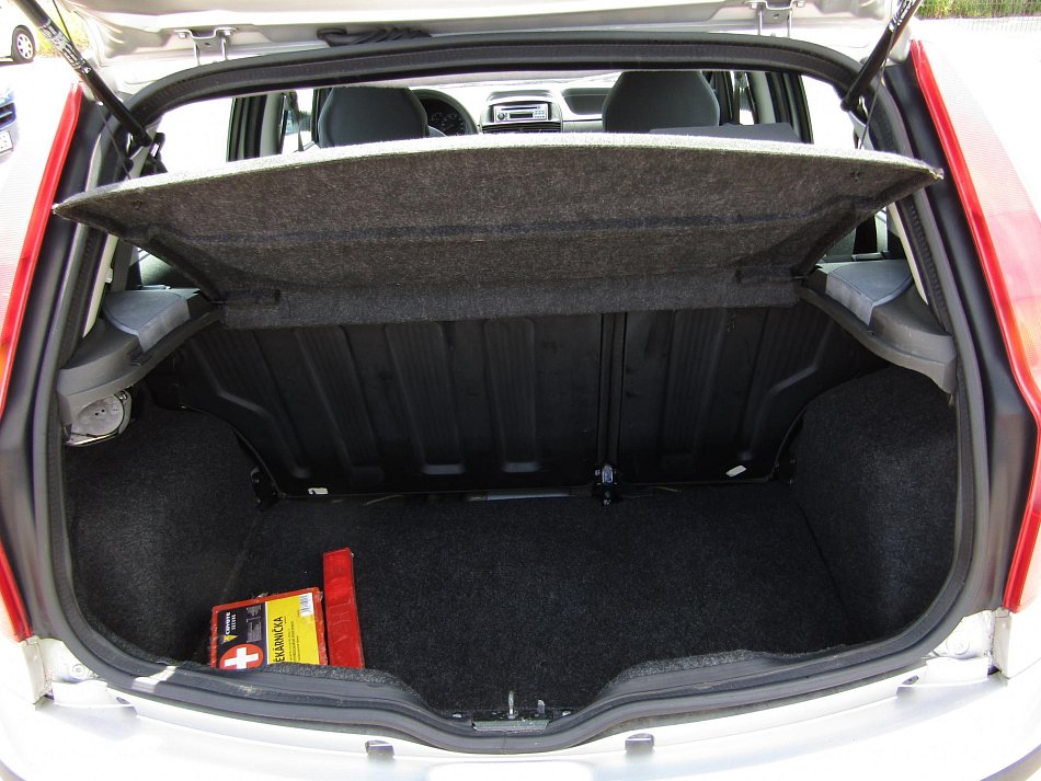 Fiat Punto 1.2I 