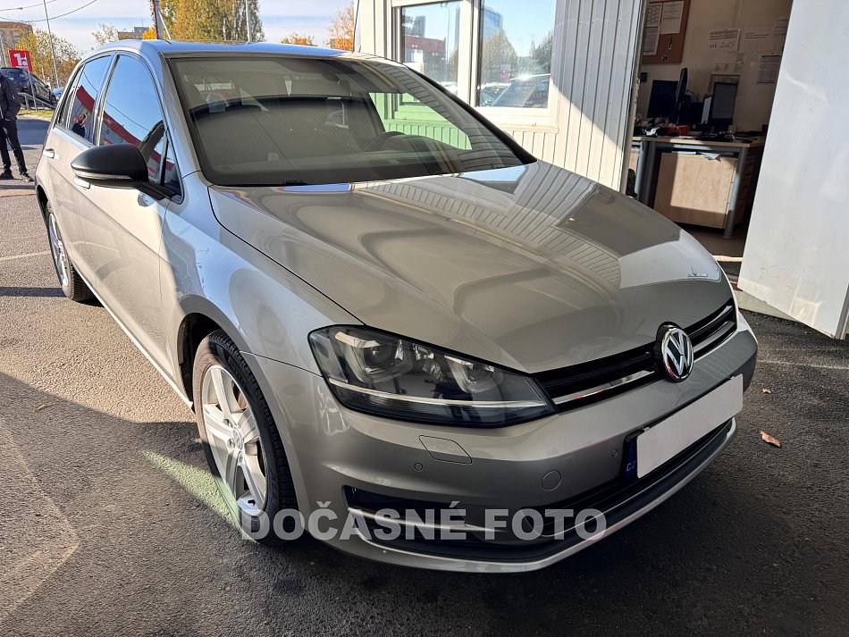 Volkswagen Golf 1.2TSi 