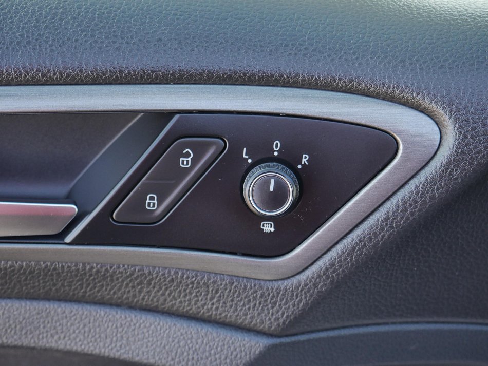 Volkswagen Golf 1.2TSi 