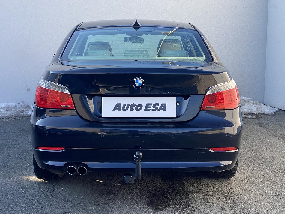 BMW Řada 5 4.0  540i