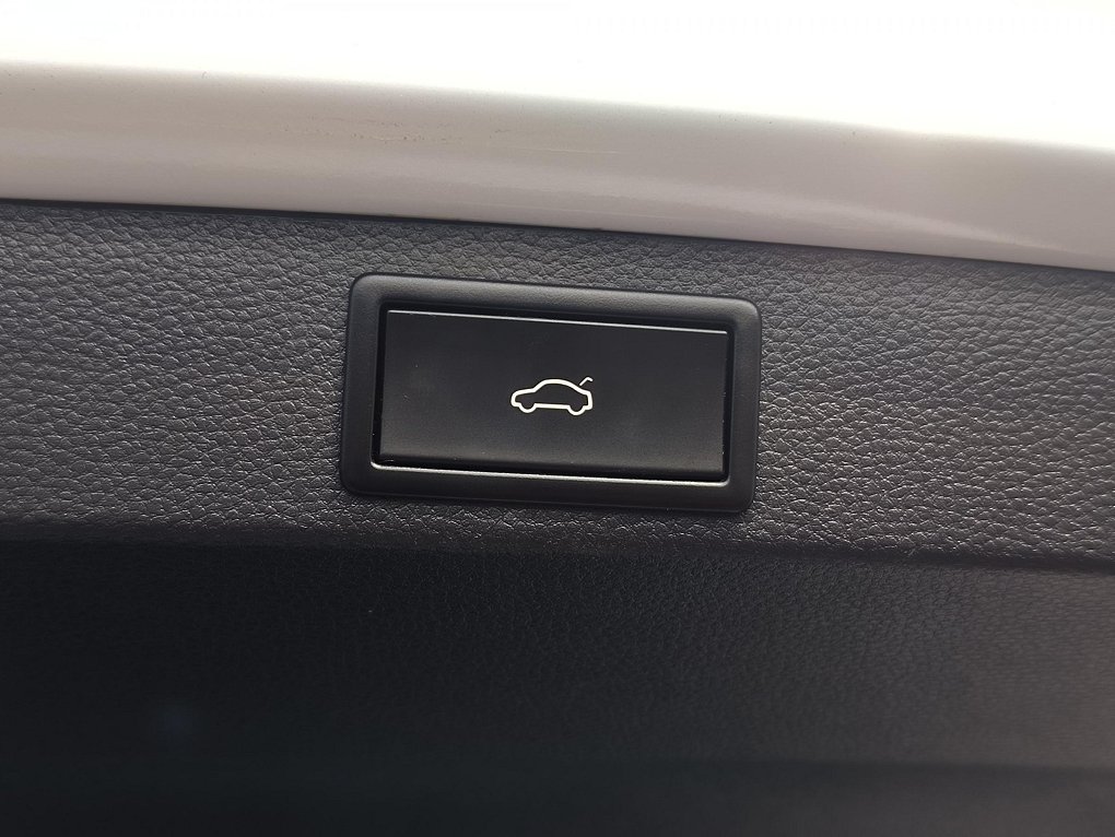 Škoda Karoq 2.0 TDi  4x4