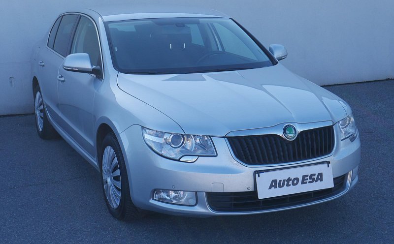 Škoda Superb II 2.0TDi Ambition