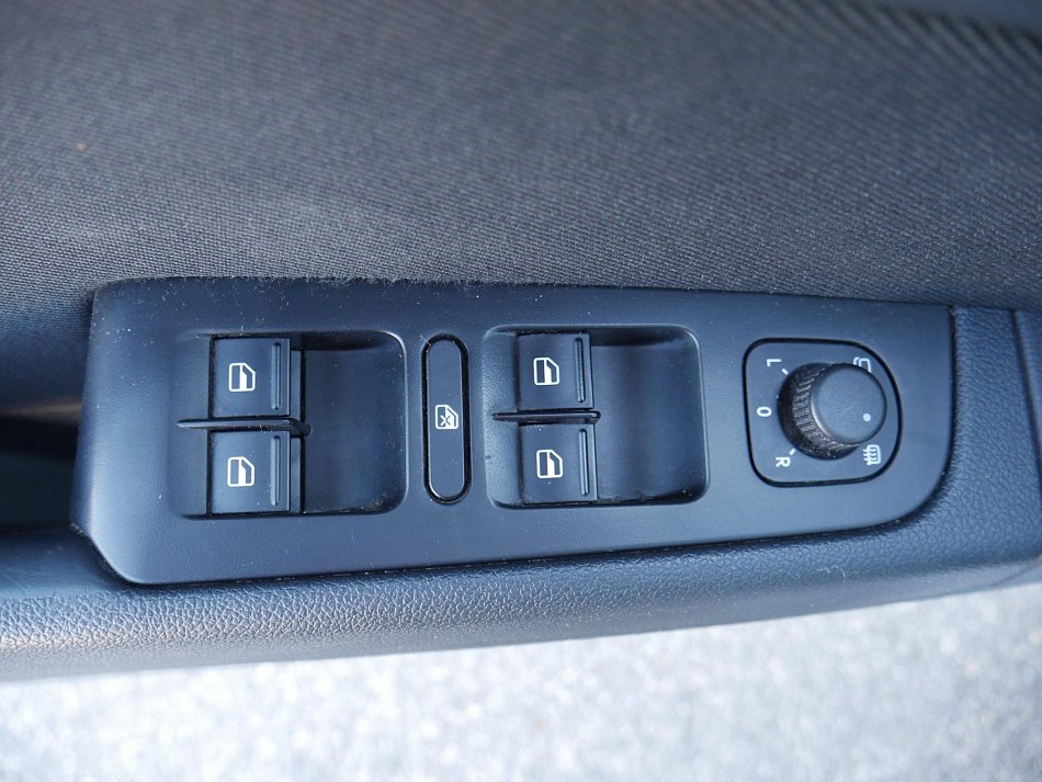 Škoda Superb II 2.0TDi Ambition