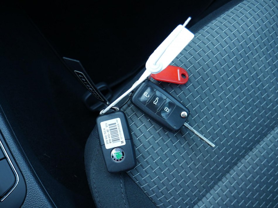 Škoda Superb II 2.0TDi Ambition
