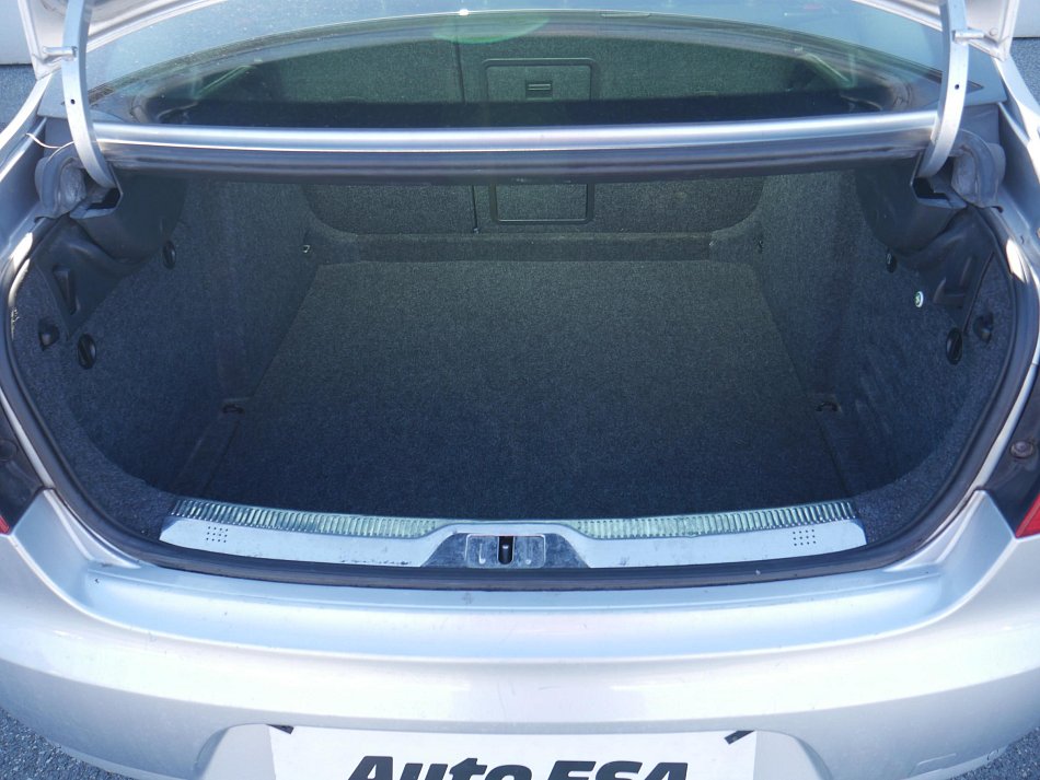 Škoda Superb II 2.0TDi Ambition