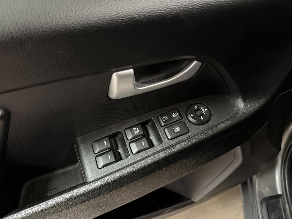 Kia Sportage 1.6 GDi 