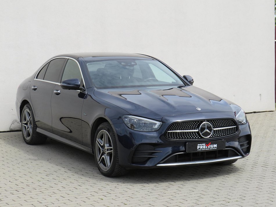 Mercedes-Benz Třída E 2.0DE  E300 4x4
