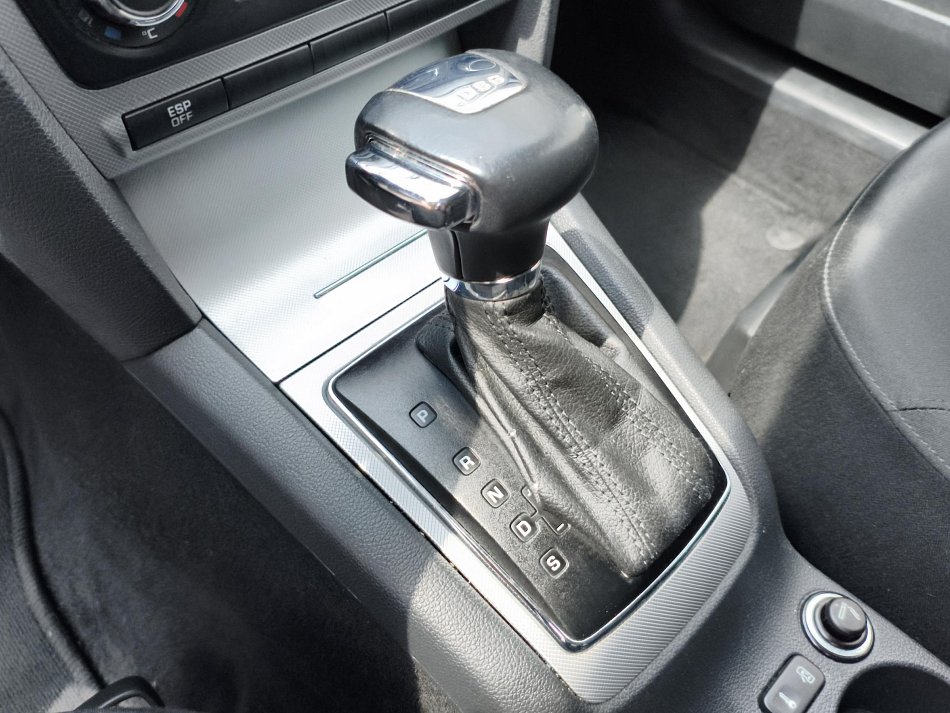 Škoda Octavia II 1.4 TSi Elegance