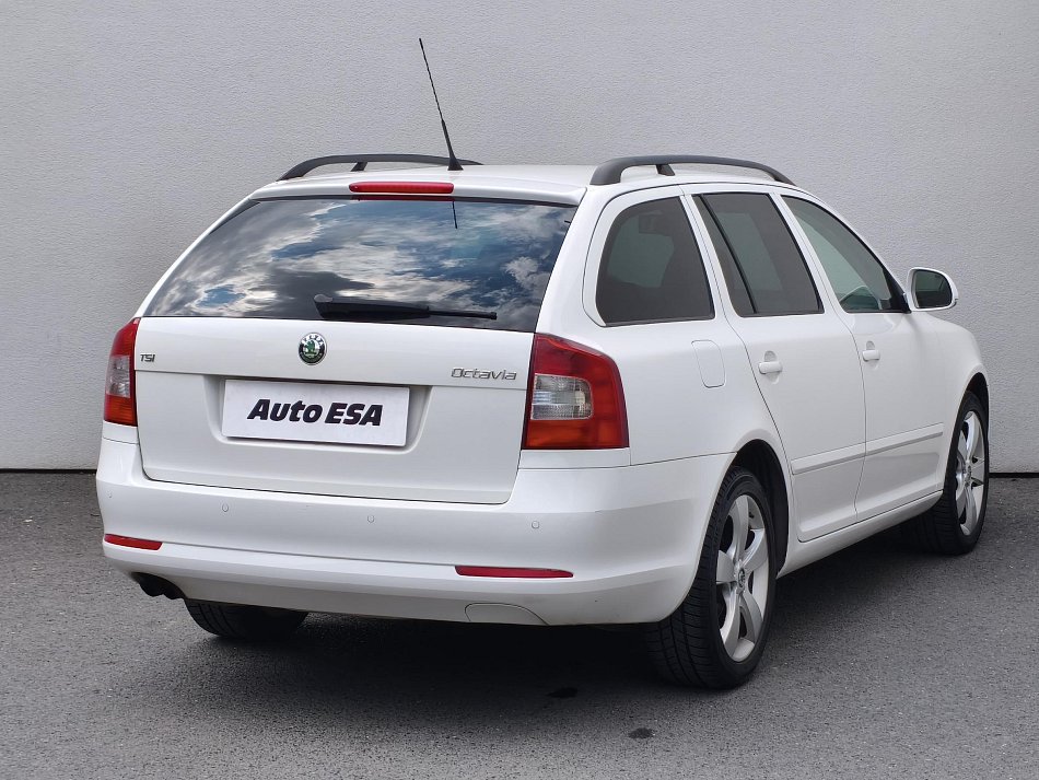 Škoda Octavia II 1.4 TSi Elegance