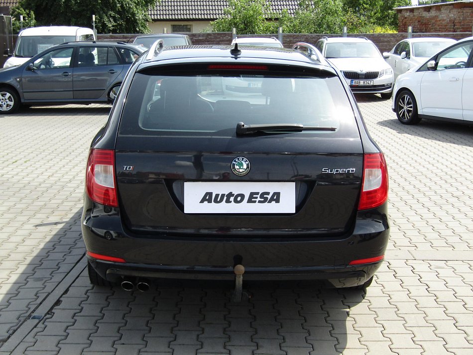 Škoda Superb II 2.0 TDi Elegance