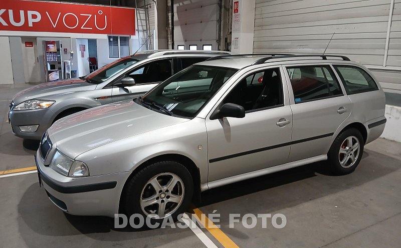 Škoda Octavia 1.6i 